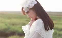 男同被六个男摁住CAO到哭